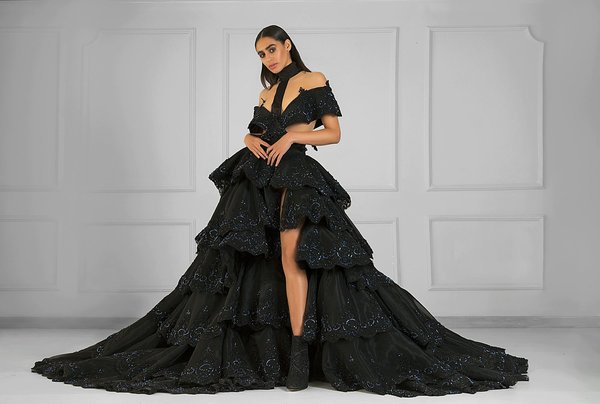 Quel style de manchette choisir pour orner une robe de soirée à manches courtes?