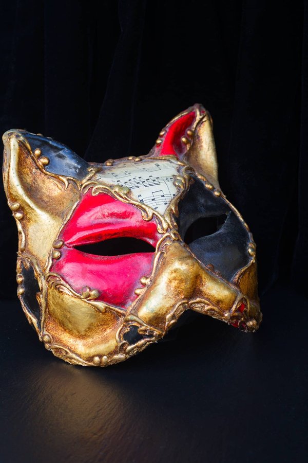 Quels ingrédients pour un masque facial maison adapté aux peaux sensibles?